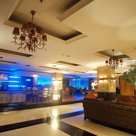 Grand Jatra Hotel Pekanbaru Εξωτερικό φωτογραφία