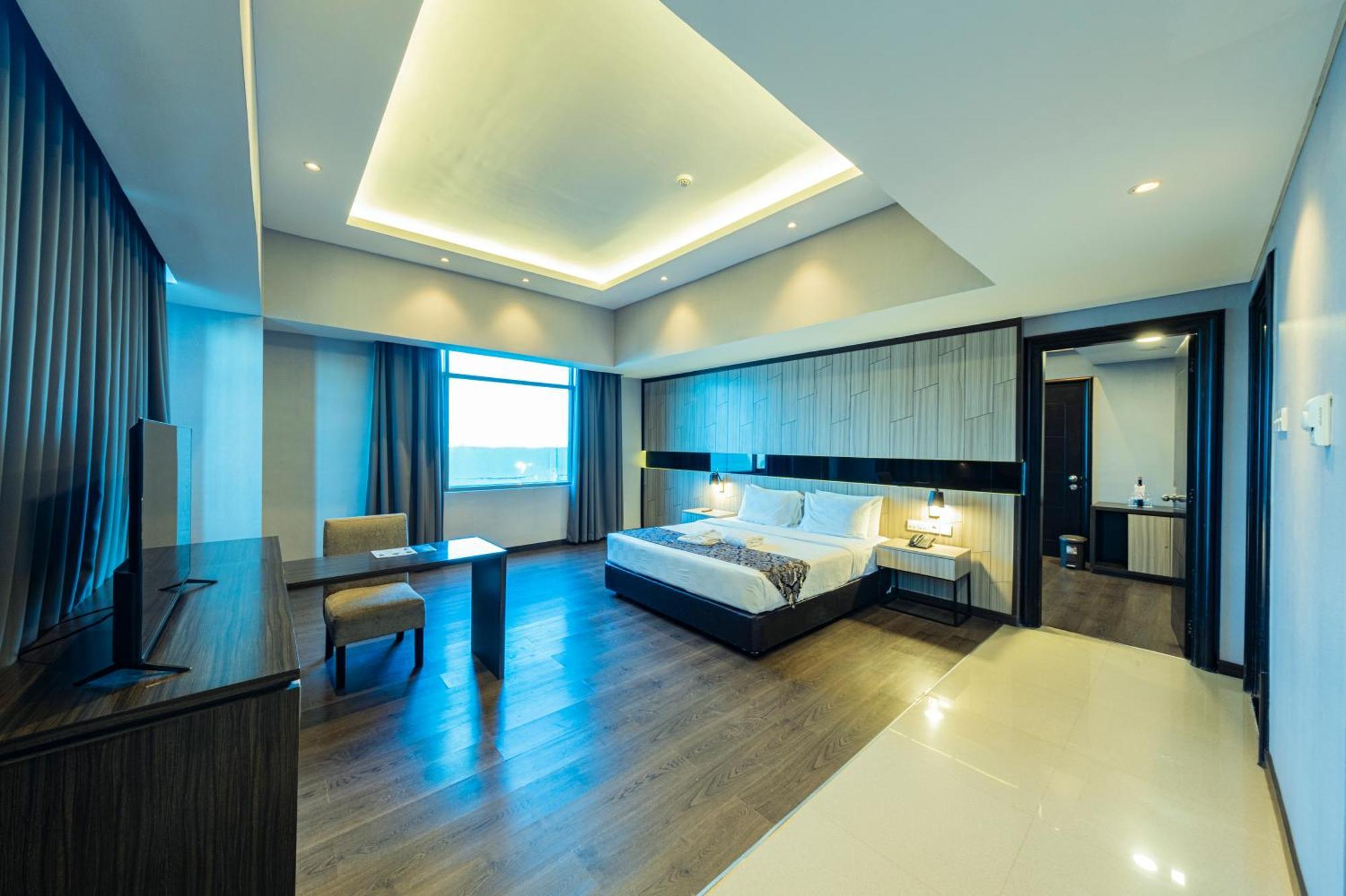 Grand Jatra Hotel Pekanbaru Εξωτερικό φωτογραφία