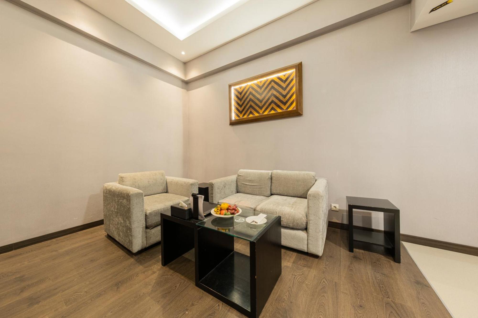 Grand Jatra Hotel Pekanbaru Εξωτερικό φωτογραφία