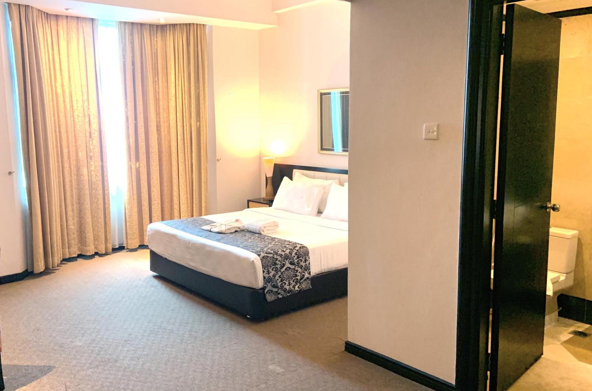 Grand Jatra Hotel Pekanbaru Εξωτερικό φωτογραφία